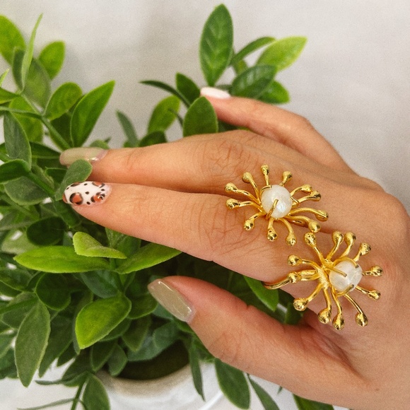 24k Gold Filled Pearl Ring Adjustable - Picture 1 of 2